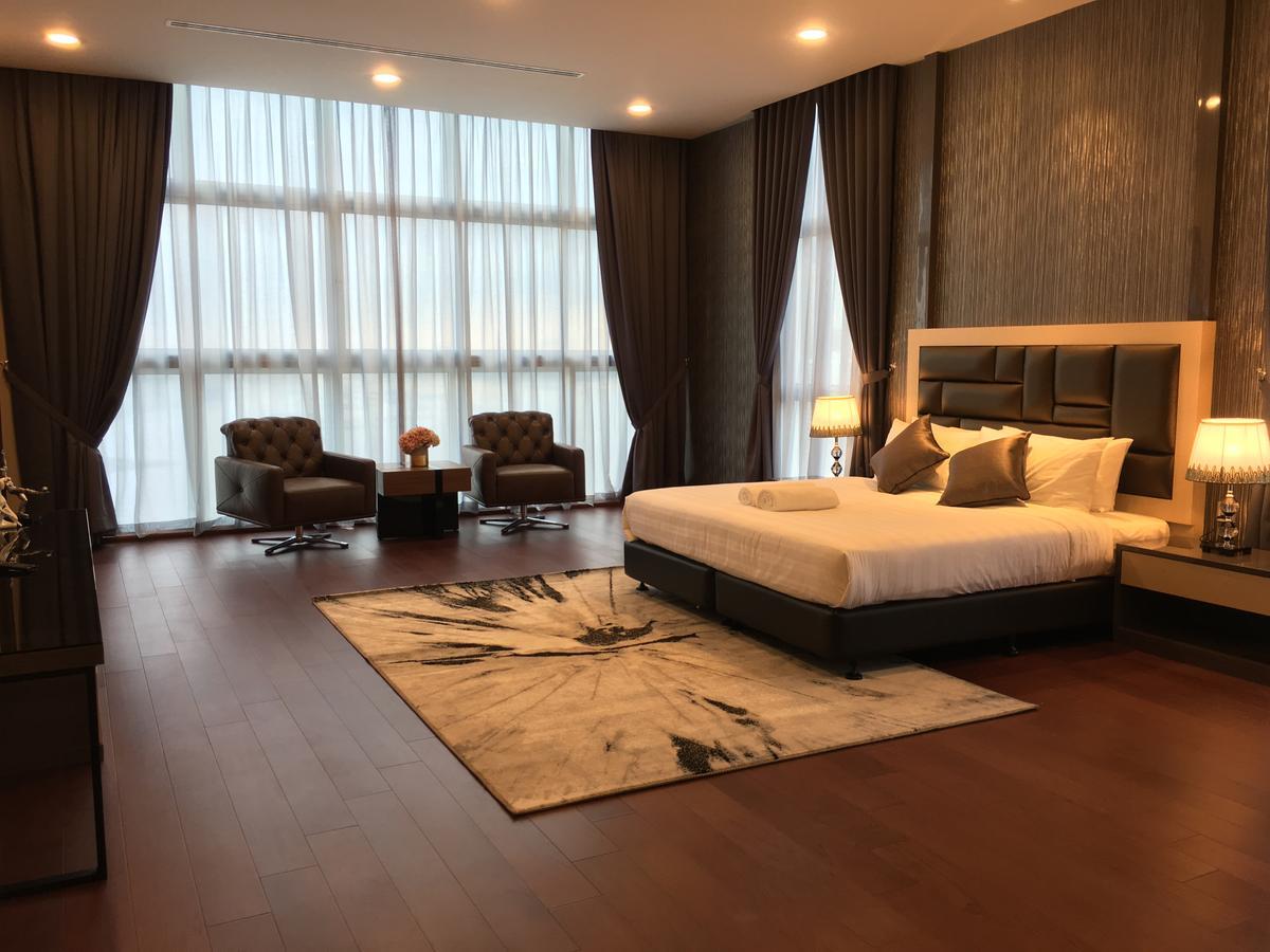 Aparthotel Jb Paragon Serviced