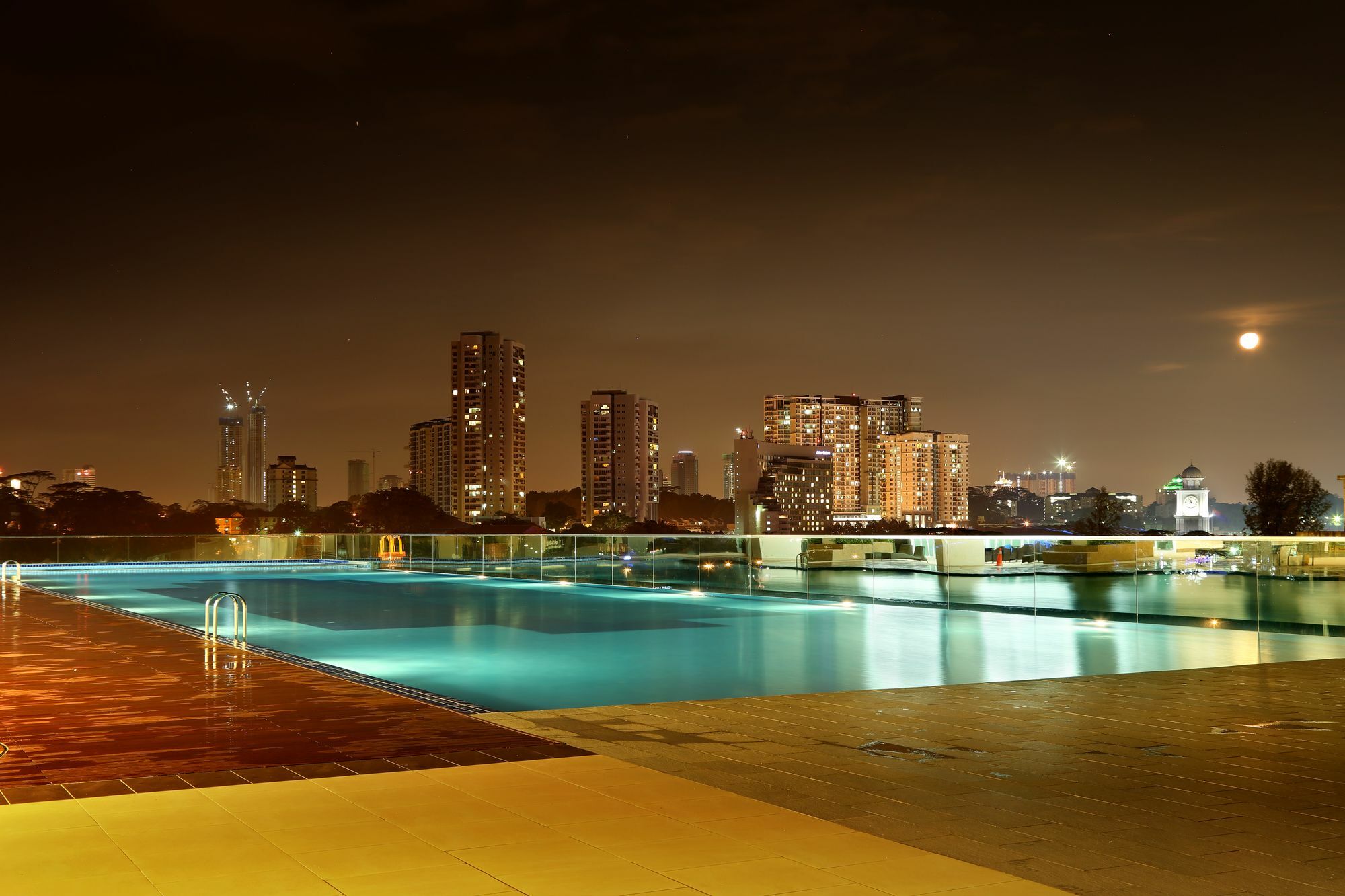 Jb Paragon Serviced Aparthotel Johor Bahru